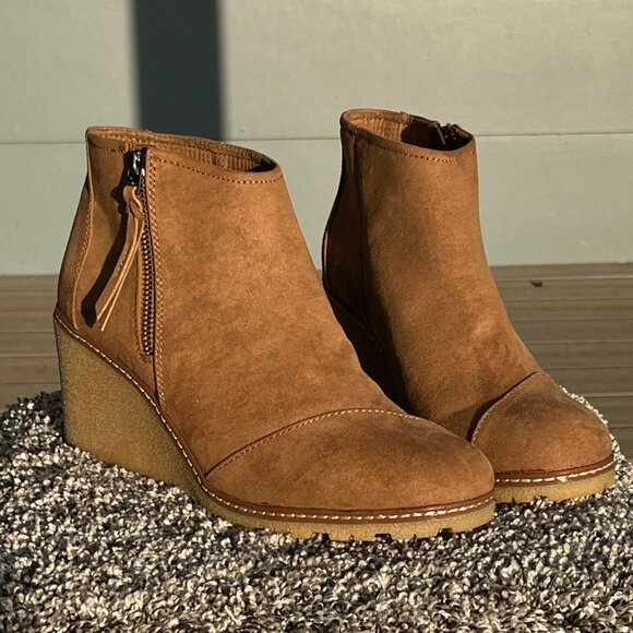 Toms Avery Wedge Women Brown Side Zip Bootie Wedge Heel Side Zip Size 10 - Picture 1 of 7